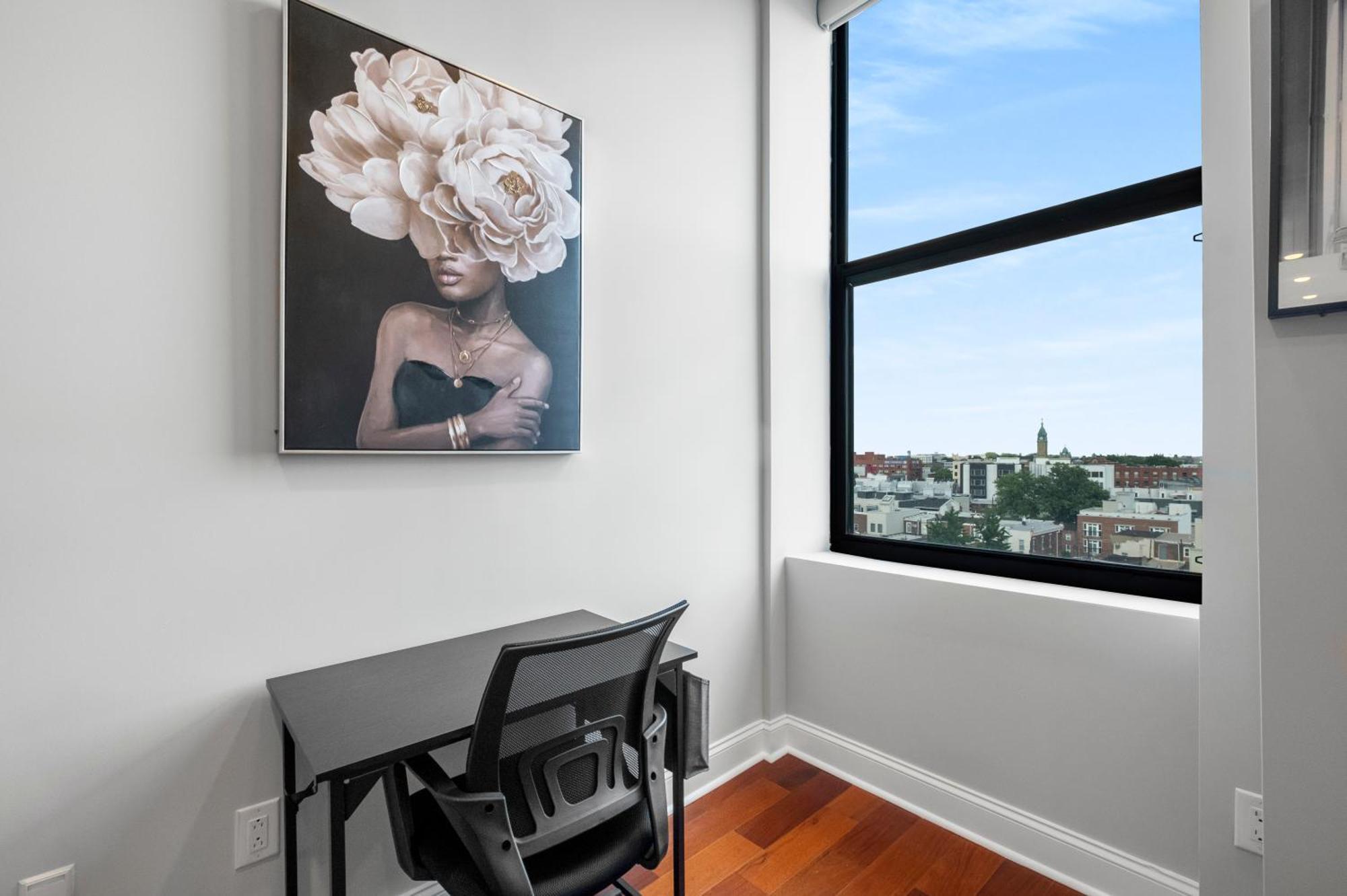 Apartment Palatial 1br W Rooftop Pool